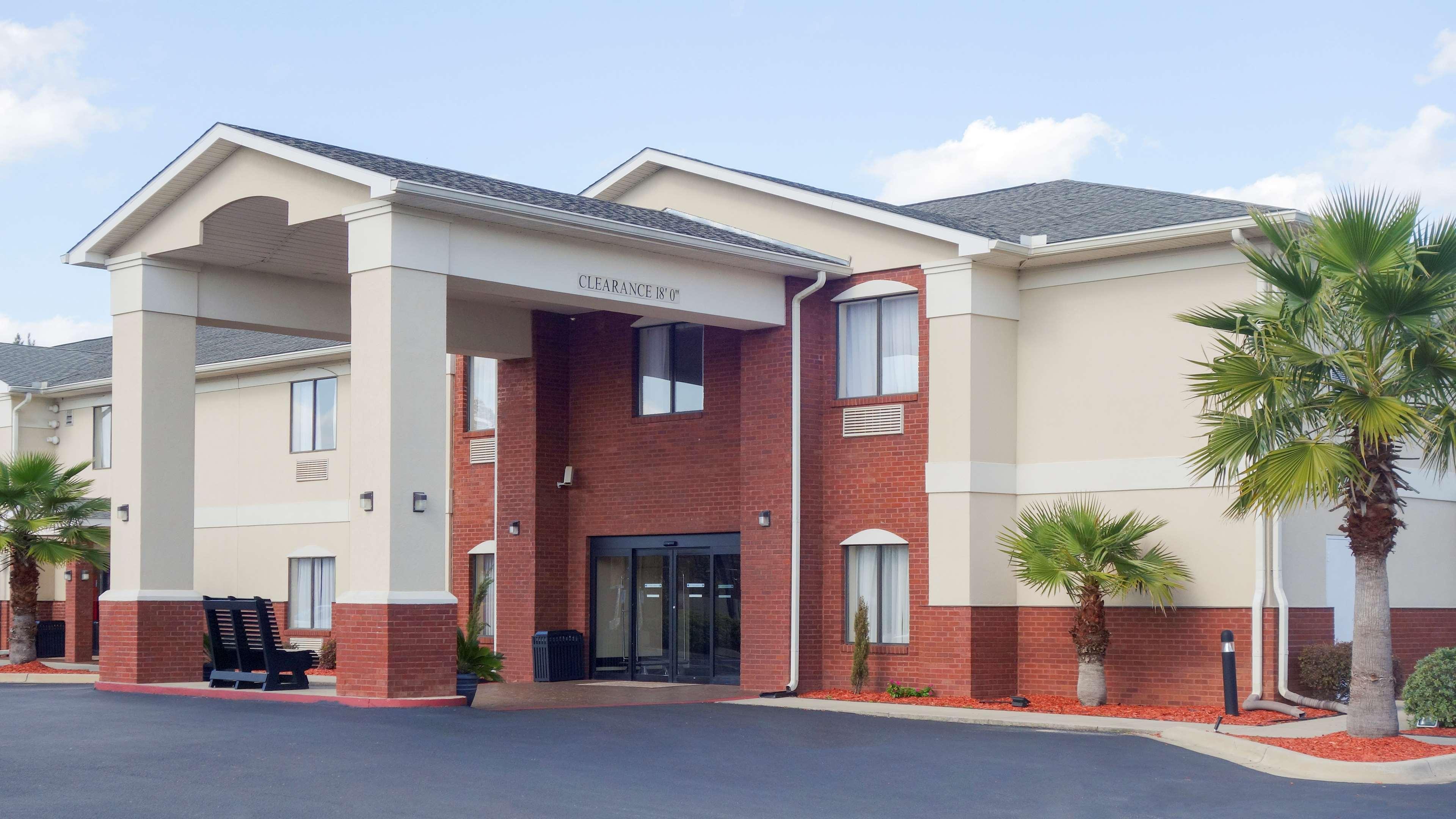 Country Inn & Suites By Radisson, Midway - Tallahassee West Dış mekan fotoğraf