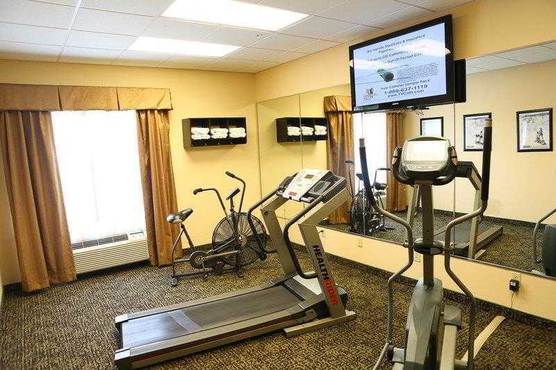 Country Inn & Suites By Radisson, Midway - Tallahassee West Dış mekan fotoğraf