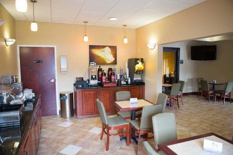 Country Inn & Suites By Radisson, Midway - Tallahassee West Dış mekan fotoğraf