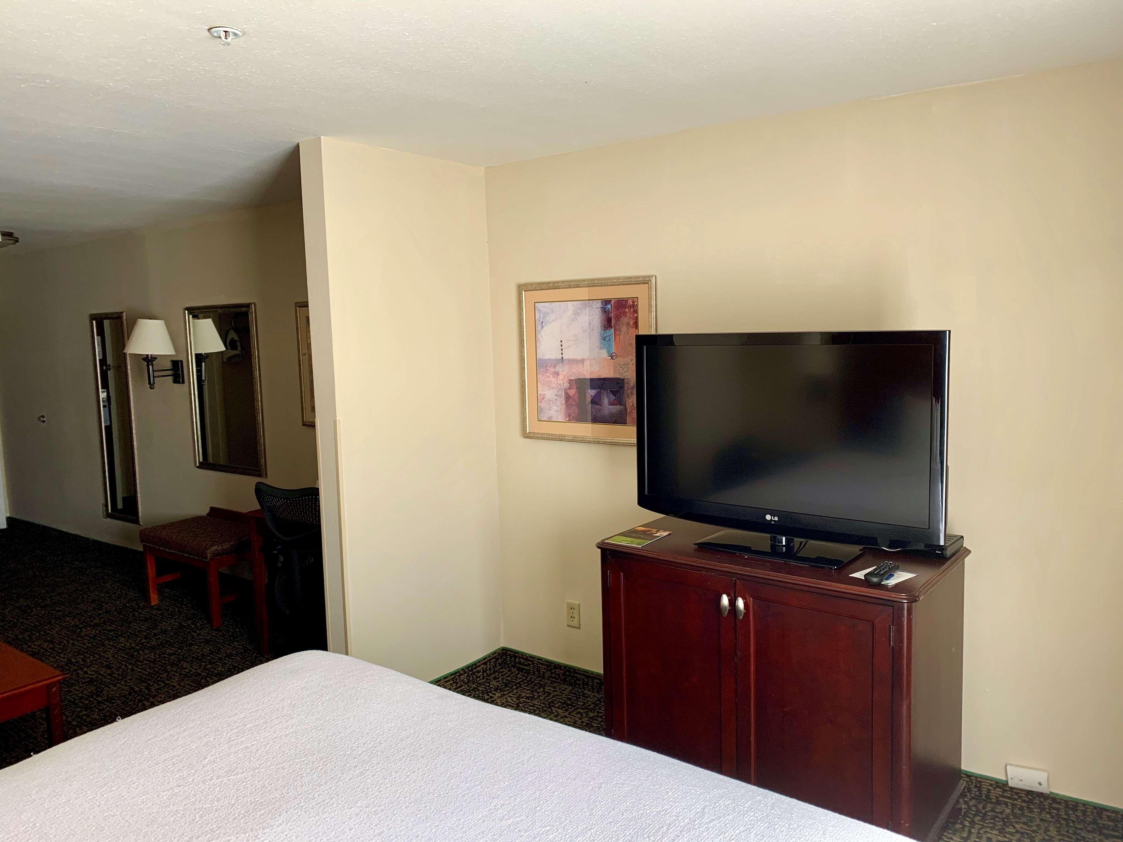 Country Inn & Suites By Radisson, Midway - Tallahassee West Dış mekan fotoğraf